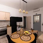 Dm Seaside House *