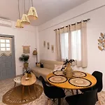Semesterbostad Dm Seaside House *